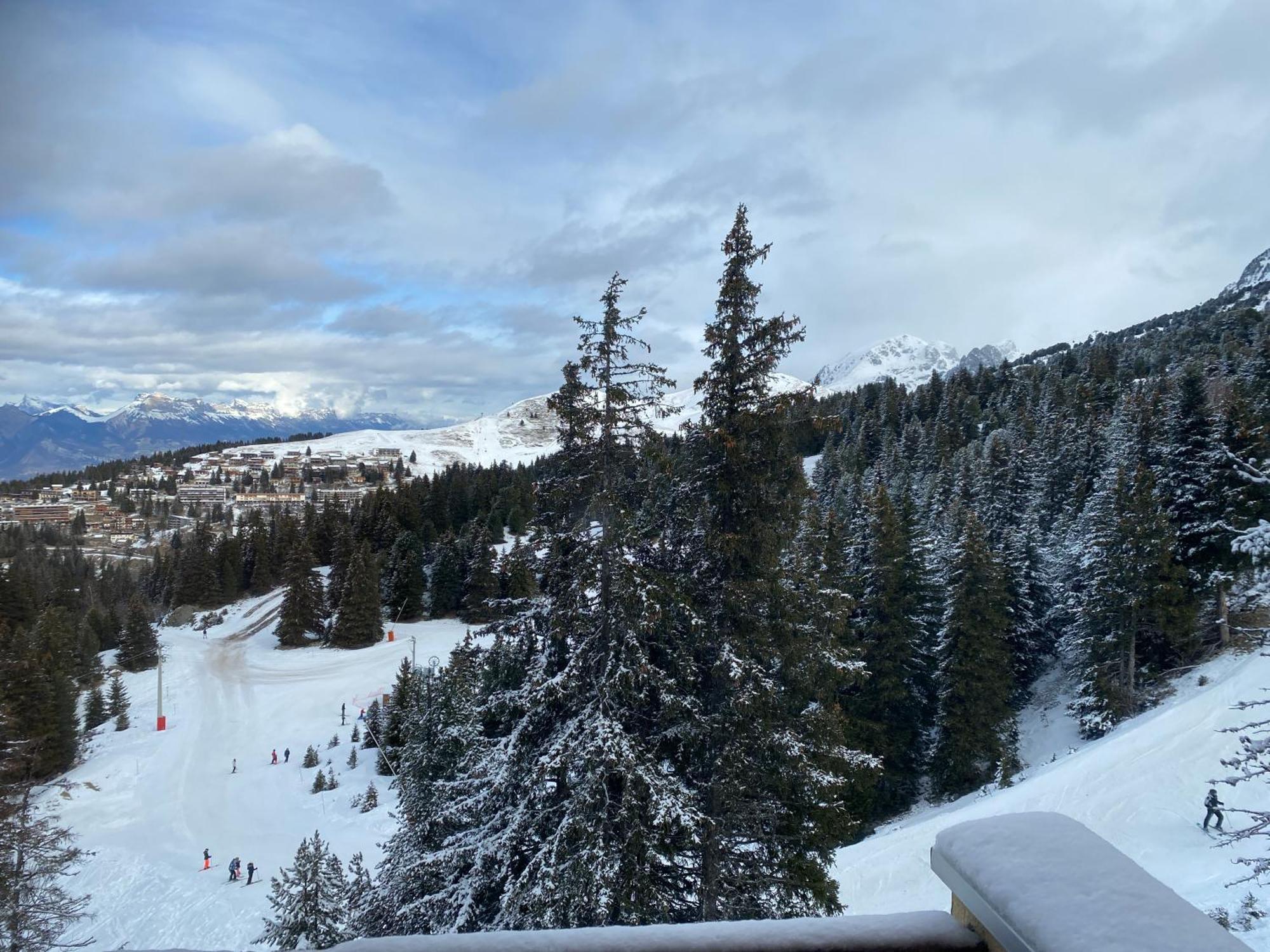 Les Balcons D'Edelweiss Apartamento Chamrousse Exterior foto